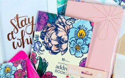 Erin Condren Spring Seasonal Surprise Box Review | #ECSurpriseBox